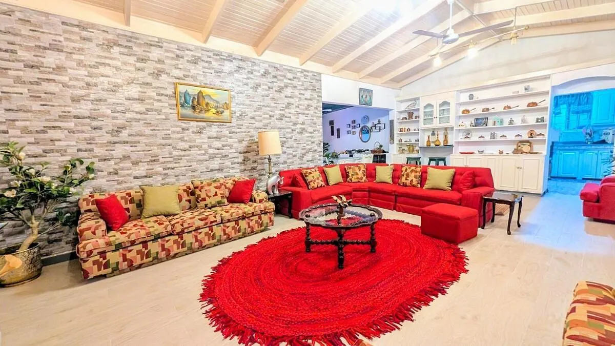 Vista Azul Entire Home With Free Parking Cornwall Barracks
