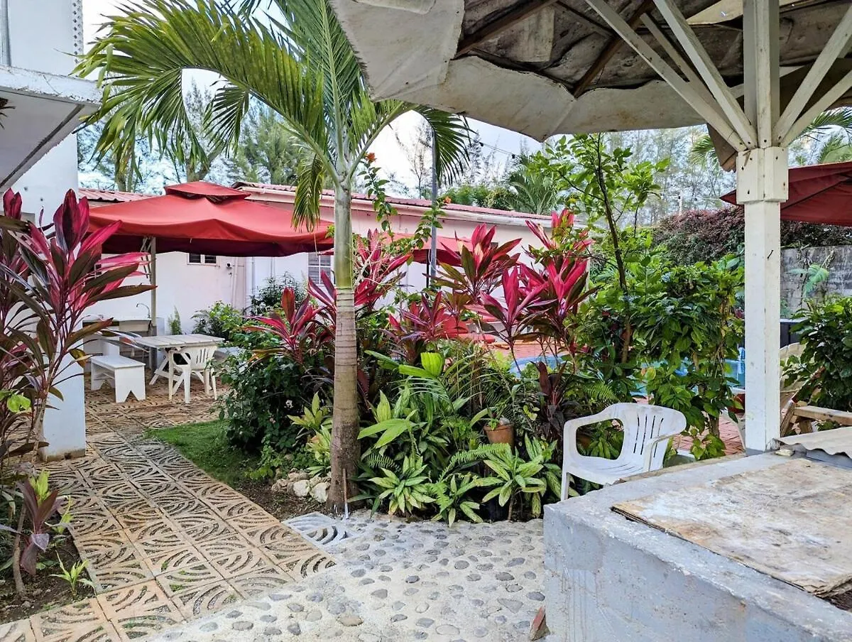 Holiday home Vista Azul Entire Home With Free Parking Cornwall Barracks
